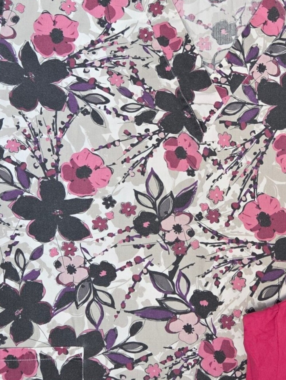 Flowers Scrub Set - Picture 2 of 2